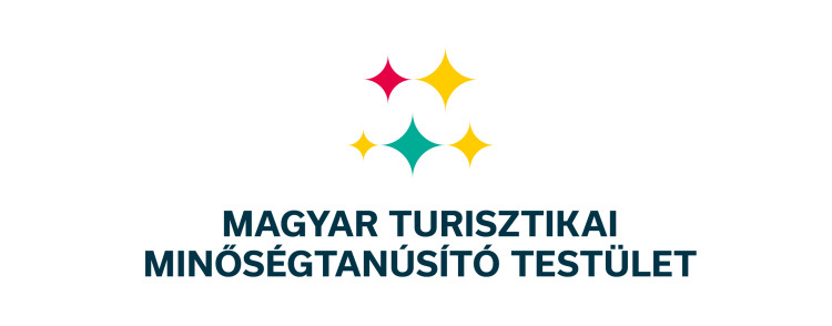 A kereskedelemről szóló 2005. évi CLXIV. törvény vonatkozó rendelkezése alapján 2025. január 1-től 2026. december 31-ig új magánszálláshely és új egyéb szálláshely a kereskedelmi hatóság által nem vehető nyilvántartásba Budapest főváros közigazgatási területén.
Kivételt jelent ez alól, ha 2024. december 31. napjáig a szálláshely-minősítési eljárás iránti igény benyújtásra került a szálláshely-minősítő szervezethez a weboldalon keresztül. A szálláshely-minősítési eljárás iránti igény akkor minősül benyújtottnak, ha a szolgáltató az elektronikus felületén az önértékelését befejezte és erről „Minősítésének státusza megváltozott: önértékelés kész” tárgyú rendszerüzenetben visszaigazolást kapott.